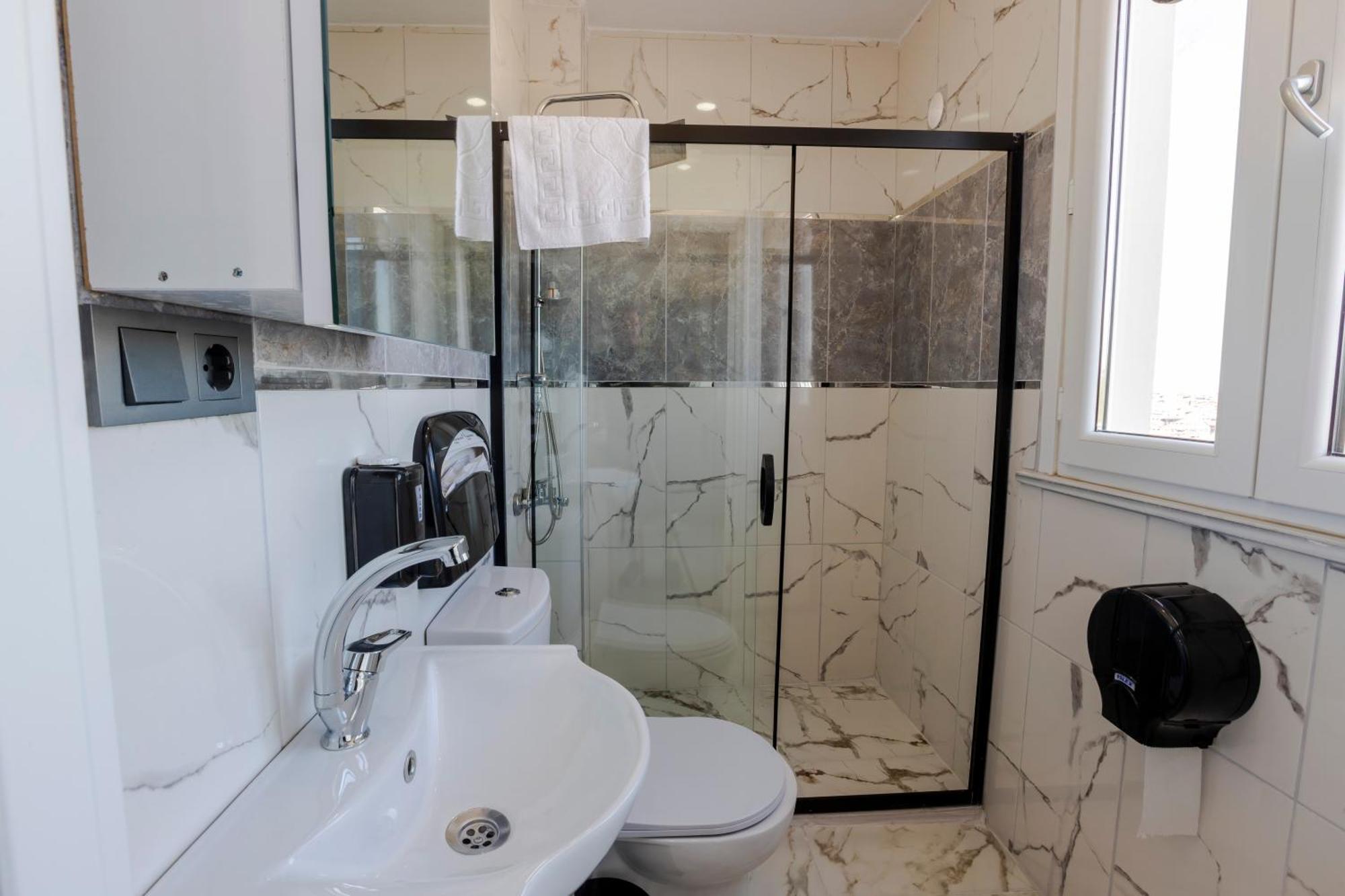 Acar Smart Otel Arnavutkoy Екстериор снимка